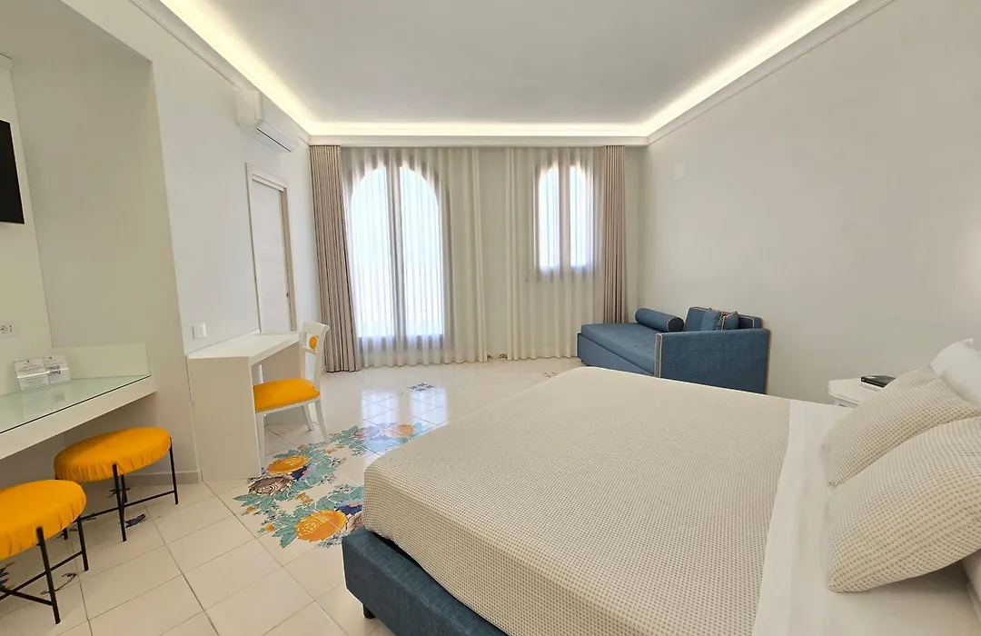 Villa Le Zagare Relais & Spa-1