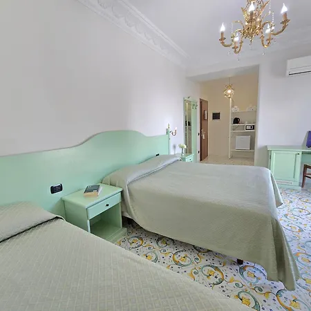 Villa Le Zagare Relais & Spa-2